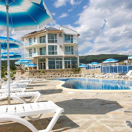 Nushev Hotel Sveti Vlas Eksteriør bilde