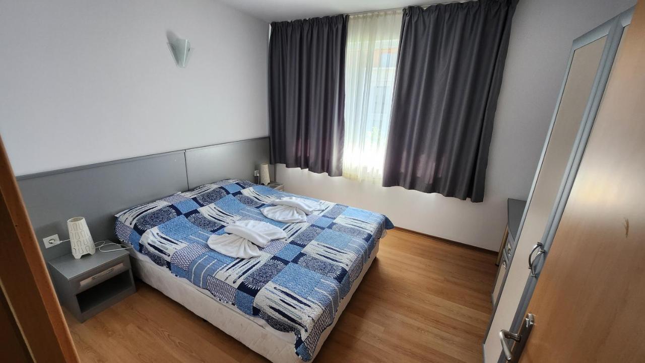 Nushev Hotel Sveti Vlas Eksteriør bilde